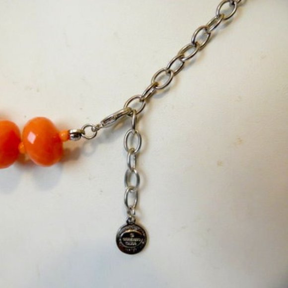 R. J. Graziano Coral Color Stone Necklace Size 16-1/2 Inch - Picture 5 of 8